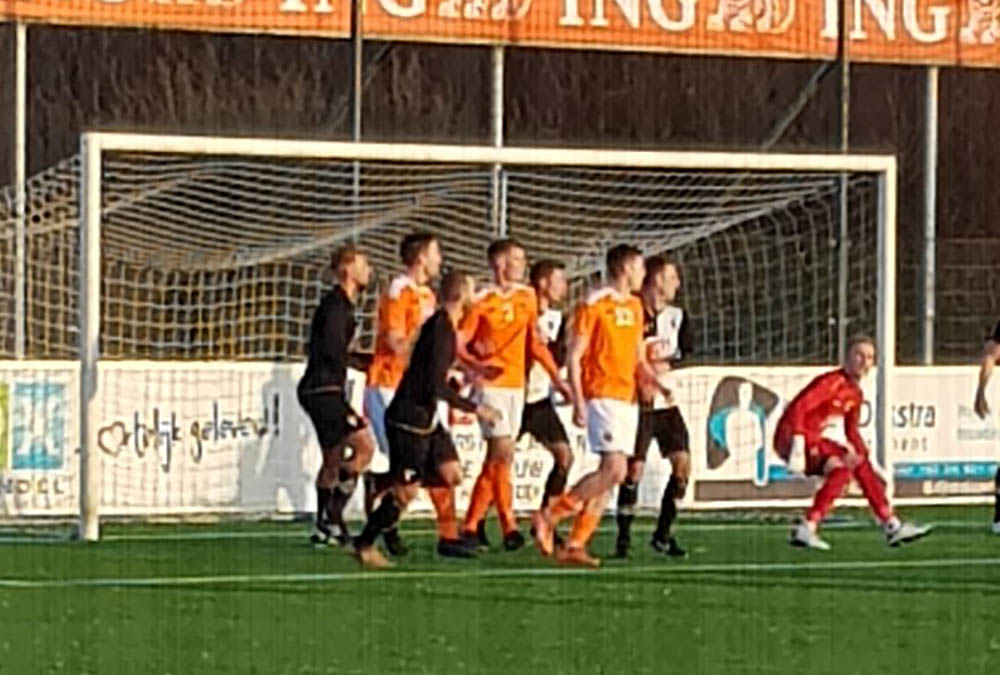 231202 VVI SNeekZwartWit 3  1000